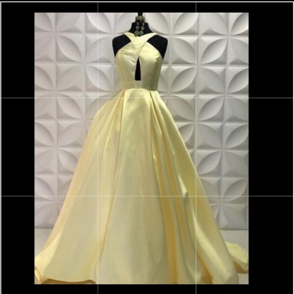 Yellow Elegant dress for prom, Quinceañera